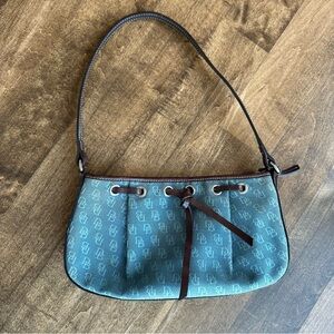 Dooney & Bourke shoulder bag